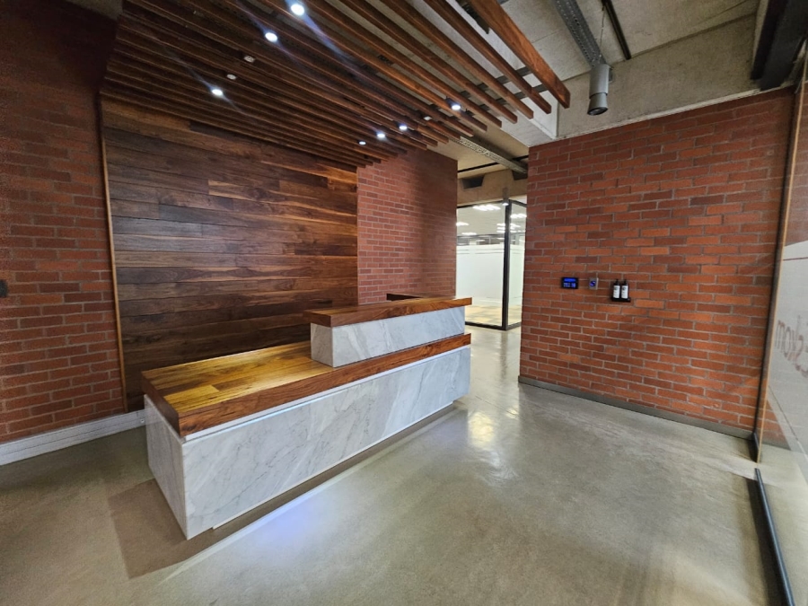 To Let commercial Property for Rent in Beacon Bay North Eastern Cape